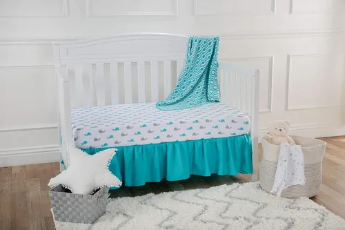 Vista 6 de American Baby Company - Paquete de cuna para bebé: cubre colchón protector, sábana a la medida y manta térmica., paquete de de 1, Ballenas turquesa