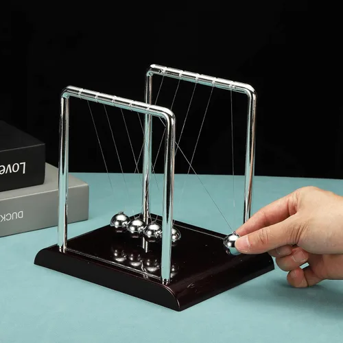 Vista 4 de PATIKIL Paquete de 2 cradle Newtons, péndulo de cuna de Newton, 5 bolas de equilibrio, juguetes de escritorio, bola de gravedad, divertida