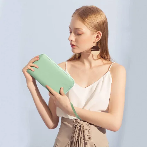 Vista 7 de OIDERY Cartera para tarjetas de crédito de gran capacidad para mujer, bloqueo RFID con correa extraíble