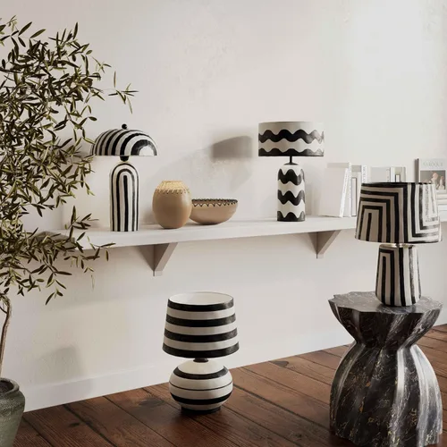 Vista 2 de Tov Furniture Maiori Negra Rayada Lámpara de Mesa de Papel Maché Rayas negras