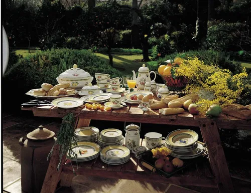 Vista 4 de Villeroy & Boch French Garden - Plato llano naranja, 10.25 pulgadas, blancomulticolor