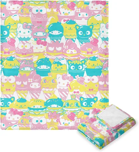 Vista 10 de Northwest Manta de Tiro Hello Kitty Silk Touch, 50" x 70", Love You Much Te amo mucho