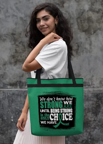 Vista 4 de Fight Like a Girl How Strong We Are Darcey Tote Bag para concientización sobre el cáncer y las enfermedades