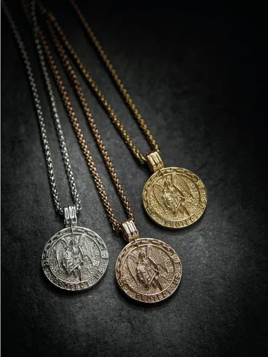 Vista 2 de Forge & Foundry Men's Pendant with 21" Extendable Necklace Chain - Compass or Saint Michael Pendant