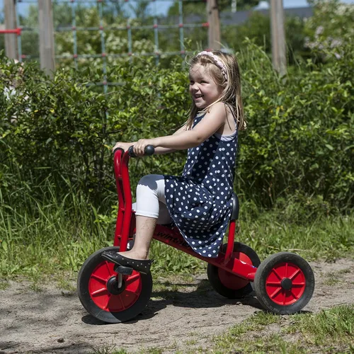 Vista 3 de Winther Viking Tricycle Kids Ride On, rojo, mediano, 24.5 pulgadas