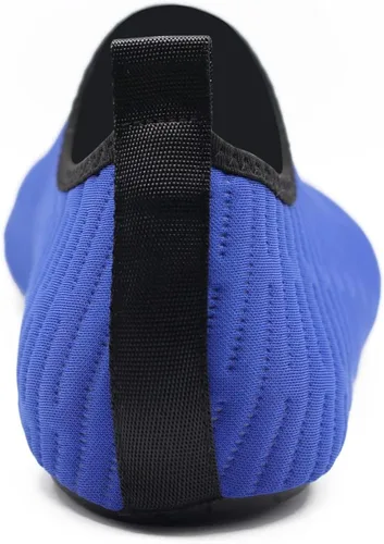 Vista 5 de Zapatos de agua para hombre, mujer, niños, pies descalzos de secado rápido, deportes de playa y natación sin agujetas.