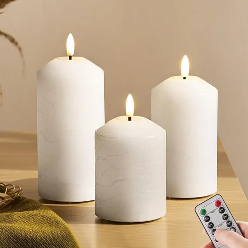 Vista 10 de Velas de pilar sin llama rosa con control remoto, velas LED parpadeantes de cera a pilas, juego de 3 Flickering LED Candles, 2 AA Battery