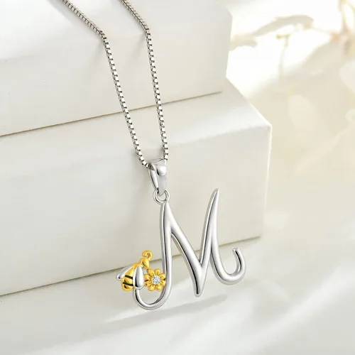 Vista 2 de FJ Colgante de plata de ley 925 con letras del alfabeto iniciales de la A a la Z collar de abeja y miel el mejor regalo para mujeres y hombres