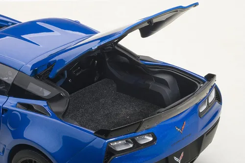 Vista 10 de AUTOart 71265 1/18 Composite Die-Cast: Chevrolet Corvette C7 Z06, Laguna Blue Tintco
