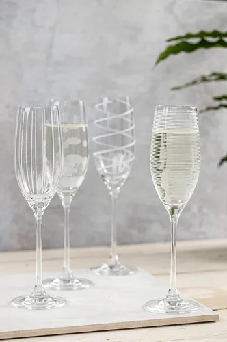 Vista 7 de Mikasa Cheers Crystal - Juego de copas de champán de 4 piezas, copas de champán con diseños peculiares, 8.5 fl oz, color blanco