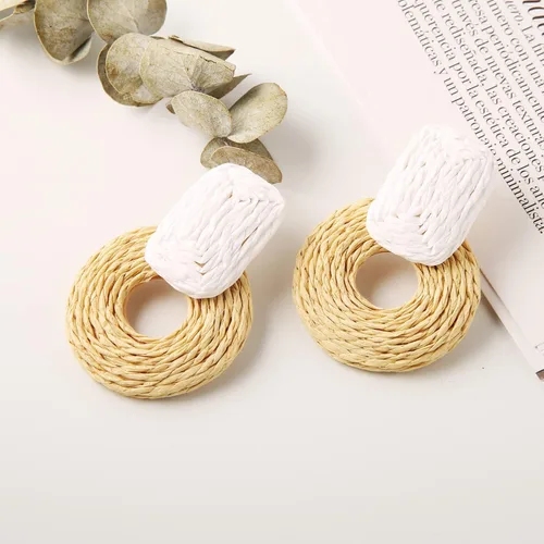 Vista 4 de STWTR Pendientes para mujer, con cordón de rafia, trenzados a mano, redondos, bohemios, geométricos