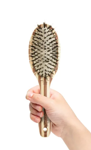 Vista 2 de Olivia Garden Cepillo de pelo iónico de bambú ecológico para el cabello saludable