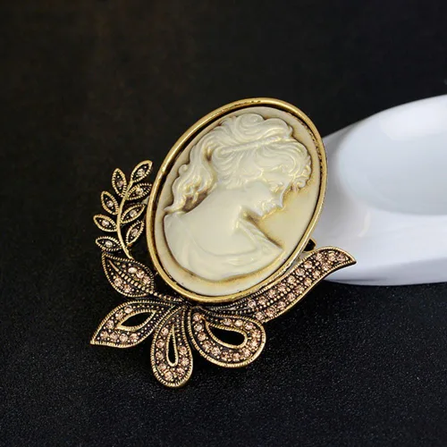 Vista 8 de Ezing 4 piezas de broche con diamantes de imitación de gran tamaño, Cristal Diamante de imitación Resina, Sin gemas.