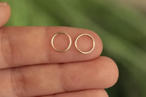 Vista 64 de Aretes de aro de oro de plata – Aretes de aro para mujer, dos piezas de aros de plata fina rellenos de oro, aro de hélice, anillo de tragus, aro