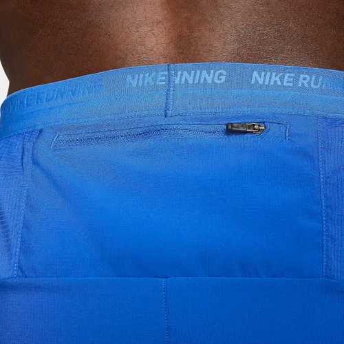 Vista 7 de Nike Pantalones cortos de correr Dri-Fit Stride de 5 pulgadas para hombre, Negro