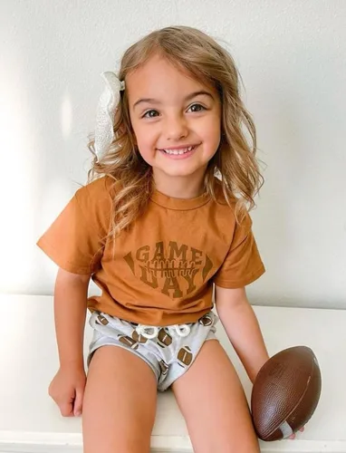 Vista 2 de Conjunto de fútbol para bebé y niño pequeño, manga corta, cuello redondo, camiseta y pantalones cortos, ropa de verano