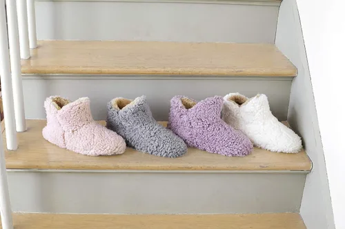 Vista 7 de Dearfoams Pantuflas Chelsea de sherpa de imitación para interiores