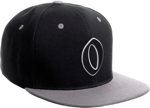 Vista 195 de Daxton Gorra clásica con visera de billete plano con letras del alfabeto inglés antiguo de la A a la Z