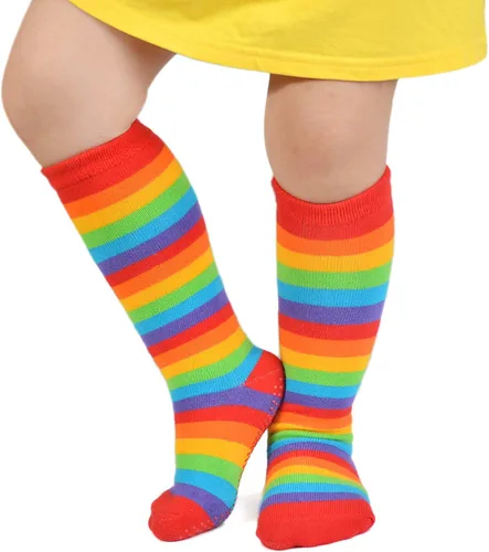 Vista 4 de EPEIUS Calcetines altos a la rodilla con rayas arco iris para bebé, medias de tubo antideslizantes, calcetines de fútbol para niños pequeños y niños