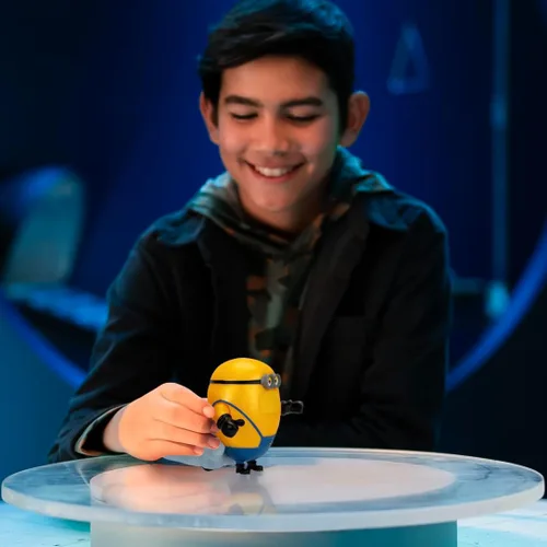 Vista 3 de Minions Despicable ME 4 Speed Burst Mega Dave Figura de acción Tira de atrás al Mega Dave para una explosión de velocidad Colecciona todas las 5