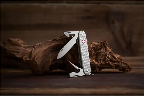 Vista 3 de Victorinox Swiss Army Pioneer – Navaja de bolsillo, talla única, Plata Alox Navaja de bolsillo fabricada en Suiza, diseño multifunción, transporte
