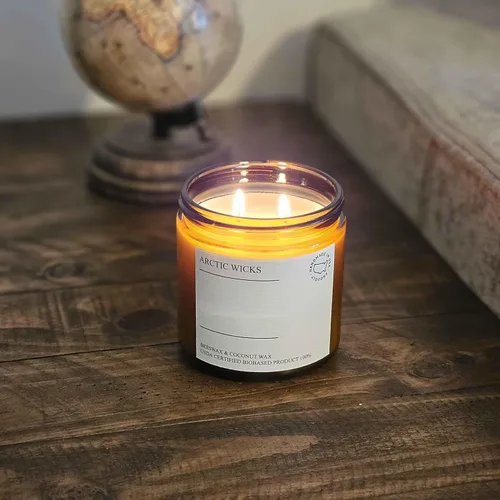 Vista 2 de Macarrón de Almendra Velas Perfumadas Arctic Wicks de Coco y Cera de Abeja Vela de Ámbar No Tóxica de 16oz para Decoración de Otoño