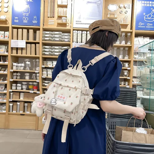 Vista 9 de Mochila estética Kawaii de 10.6 pulgadas con colgante mini mochila escolar linda mochila escolar japonesa mochila de flores, Blanco, Kawaii
