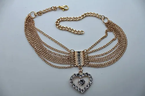 Vista 4 de TFJ - Pulsera de cadena para botas de moda occidental para mujer, diseño de metal dorado, con dije de corazón