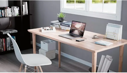 Vista 2 de LaCie Mobile Drive, disco duro externo portátil de 5TB - Plata Lunar, USB-C 3.2, para PC y Mac, reciclado post-consumo, con Adobe All Apps Plan
