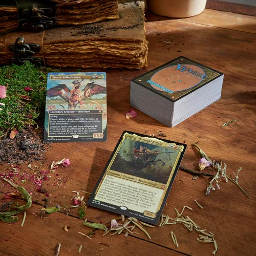 Vista 3 de Magic: The Gathering Bloomburrow Commander Deck - Family Matters (mazo de 100 cartas, paquete de muestra de 2 cartas para coleccionista + accesorios)