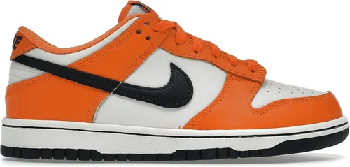 Vista 312 de Nike Kid's Dunk Low Sneaker