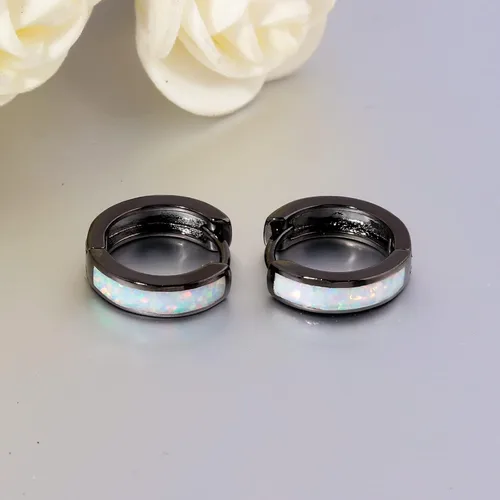 Vista 238 de CiNily Aretes Huggie de ópalo con bisagras, chapados en oro, hipoalergénicos, pequeños aretes de aro para mujeres, adolescentes, niñas, hombres