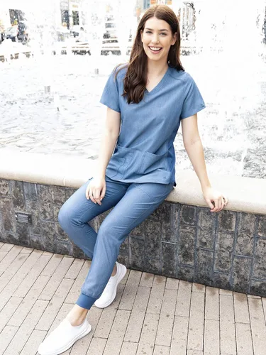 Vista 5 de Med Couture Touch - camisa de uniforme médico con cuello en V para mujer