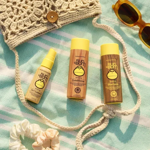 Vista 6 de Sun Bum Acondicionador Revitalizante 3 en 1 Sin Enjuague – Desenredante Antifrizz – Apto para Cabello Teñido con Protección UV – Enriquecido