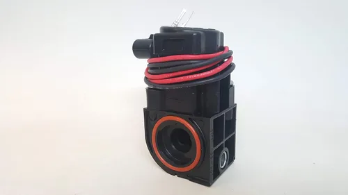 Vista 2 de Volvo 22577020 Electroválvula A/C para Mack Leu613 2009 2014 y tractores