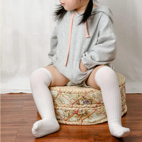 Vista 4 de CozyWay Non-Slip Knee-High Socks, Ultra-Soft Grippy Socks for Baby and Toddler Girls, Boys and All Little Ones