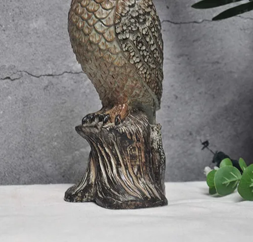 Vista 6 de LQX Escultura Artesanía de mesa Figuritas Coleccionables Estatua de Búho Ornamento, Escultura de Búho Material de Resina Patio Animal Escultura