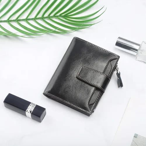Vista 6 de Lavemi Pequeña cartera compacta para mujer, con bloqueo RFID, de piel auténtica, plegable, con ventanas de identificación