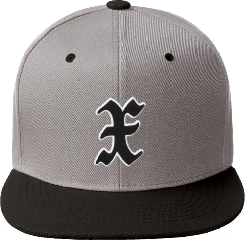 Vista 1091 de Daxton Gorra clásica con visera de billete plano con letras del alfabeto inglés antiguo de la A a la Z