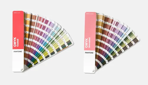Vista 2 de Pantone Juego de guía CMYK - Recubierto y sin recubrimiento Embalado con miles de colores inspiradores y alcanzables GP5101C