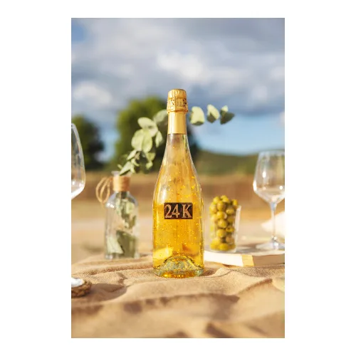 Vista 6 de Vino Espumoso 24K Gold White 75 cl