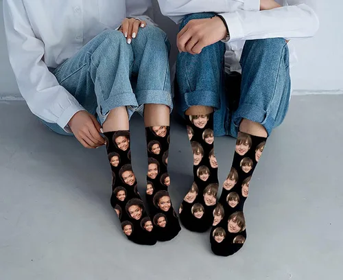 Vista 2 de Calcetines personalizados con foto, calcetines de cara personalizados para hombres, regalos divertidos personalizados para papá, Navidad
