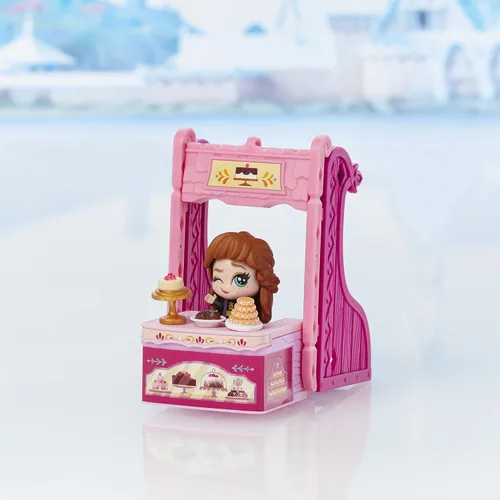 Vista 6 de Disney Frozen Juego de 2 Twirlabouts Series 1 Anna Sled to Shop, incluye muñeca Anna y accesorios, juguete para niños de 3 años en adelante