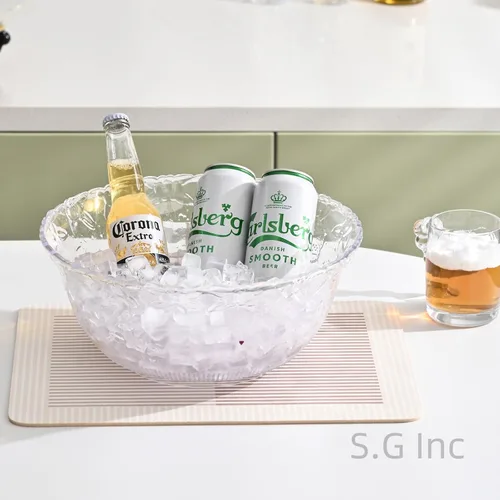 Vista 3 de Tazón de Ponche de Calidad Premium en Plástico - Tazón de Ponche de Plástico Transparente de 2 Galones - Diseño Bordado de 8 Quart.