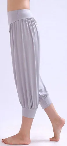 Vista 3 de AvaCostume Pantalones capri de harén de yoga suave de algodón modal para yoga
