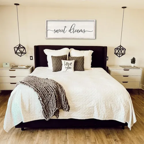 Vista 4 de Decoración de pared de Dulces Sueños sobre la cama de 32"×12" para dormitorio principal, gran letrero de Dulces Sueños, decoración de pared