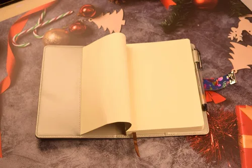Vista 6 de Diario digital de contraseñas con candado, diario de privacidad retro con cerradura de combinación, carpeta de cuero, cuaderno con bloqueo diario