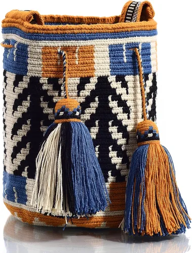 Vista 3 de WYOU Designer Collection, Handwoven Hobo Bucket Bag in Wayuu Crochet