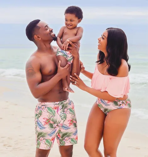 Vista 4 de IFFEI - Conjunto de bikini de dos piezas, traje de baño a juego para la familia, trajes de baño Mommy and Me (mami y yo) con volantes y estampados