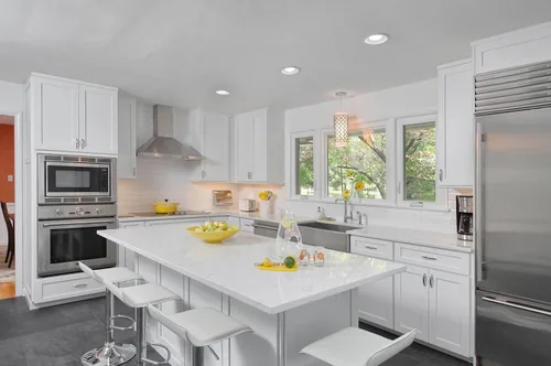 Vista 7 de TORCHSTAR 6 Inch Recessed Light Trim, White Blanco